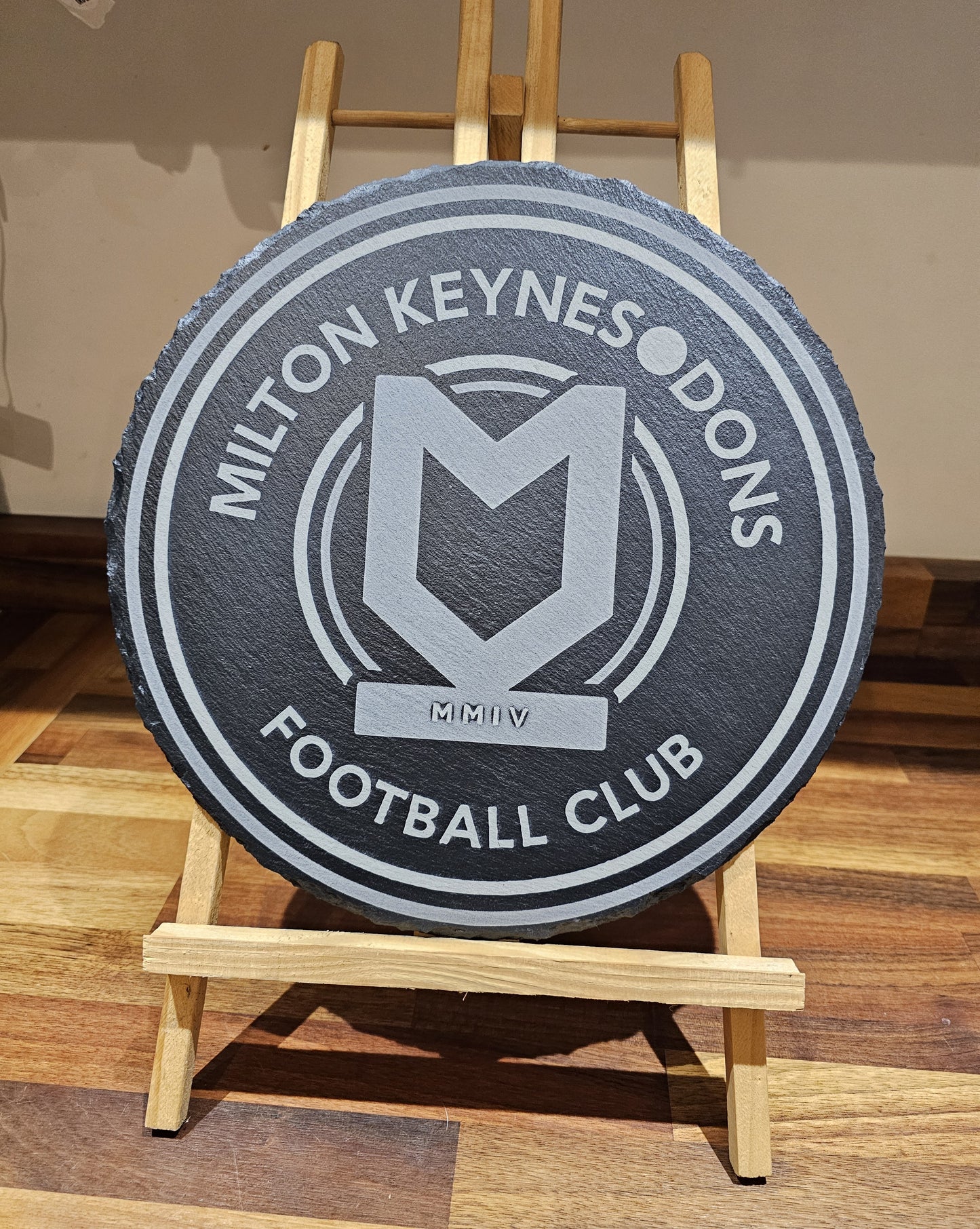 slate Milton Keynes Dons Slate Plaque – 30cm Round – MK Dons Football