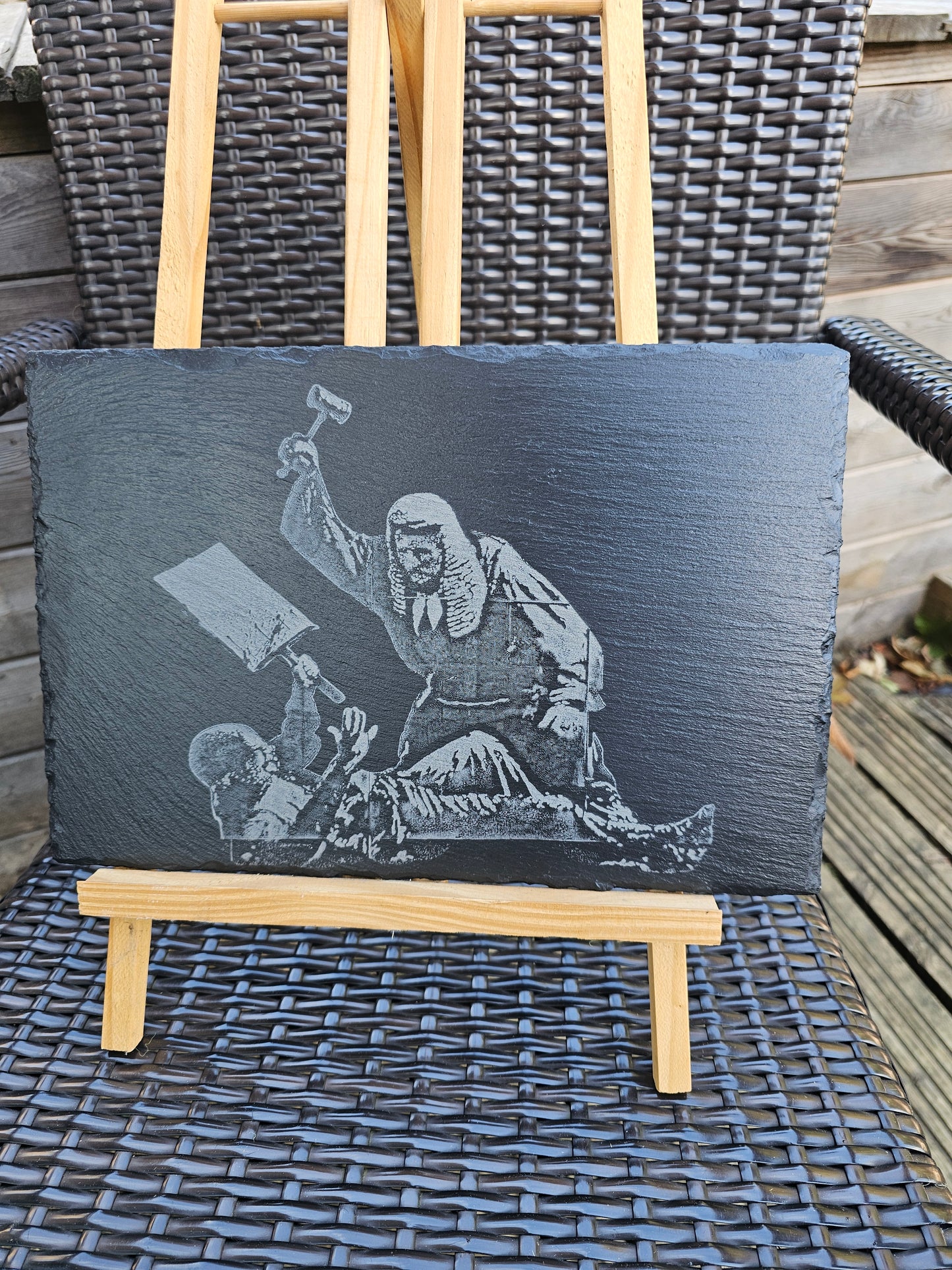 Slate Plaque Banksy-Inspired Judge Slate Plaque – 30cm x 20cm