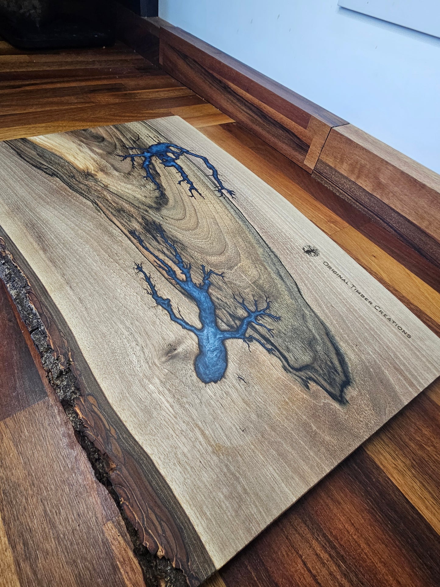 Chopping Board – Live Edge with Blue Resin Inlay (430mm x 280mm)