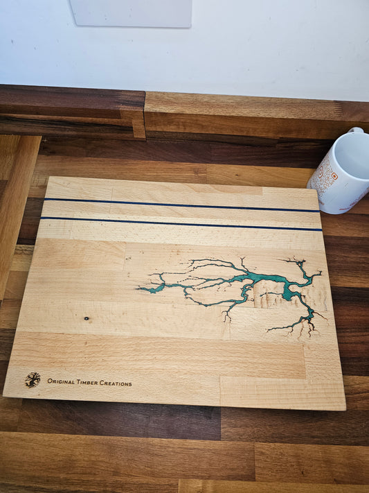 Chopping Board – Beech with Blue Resin Inlay (400mm x 300mm)