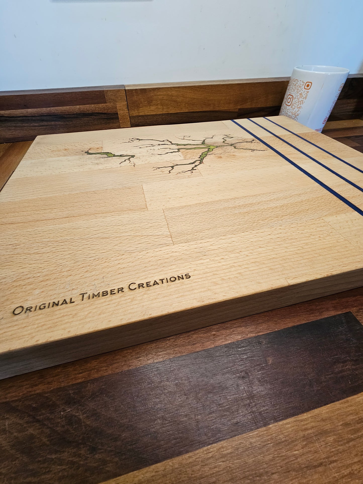 Chopping Board – Resin Inlay & Groove Design 400 × 300 × 38mm