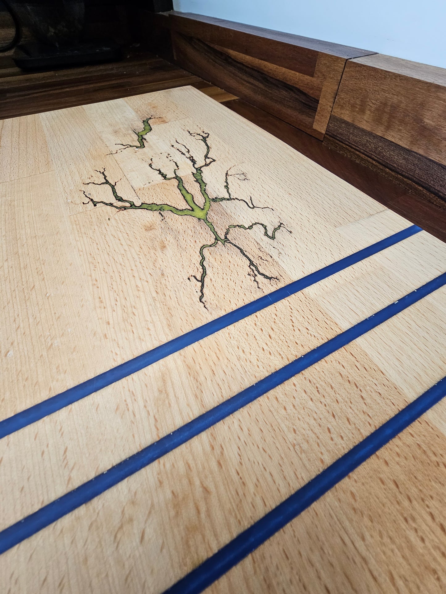 Chopping Board – Resin Inlay & Groove Design 400 × 300 × 38mm
