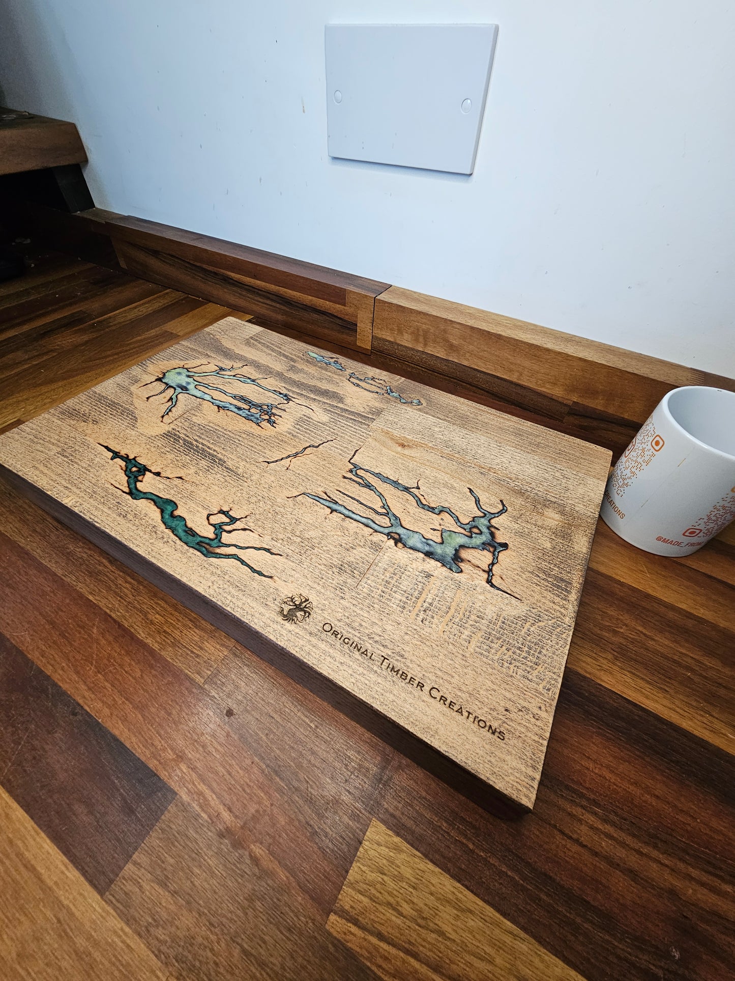 Chopping Board – Epoxy Resin Fractal Burn 400 × 260 × 38mm