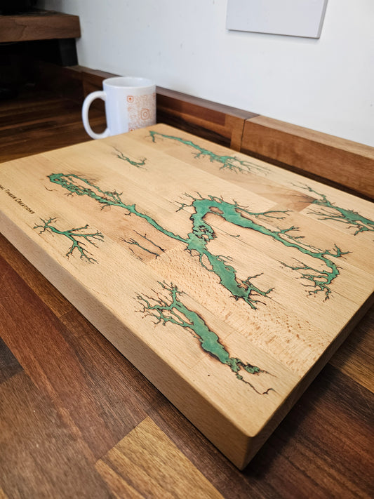 Chopping Board – Green Resin Fractal Burn 400 × 300 × 38mm