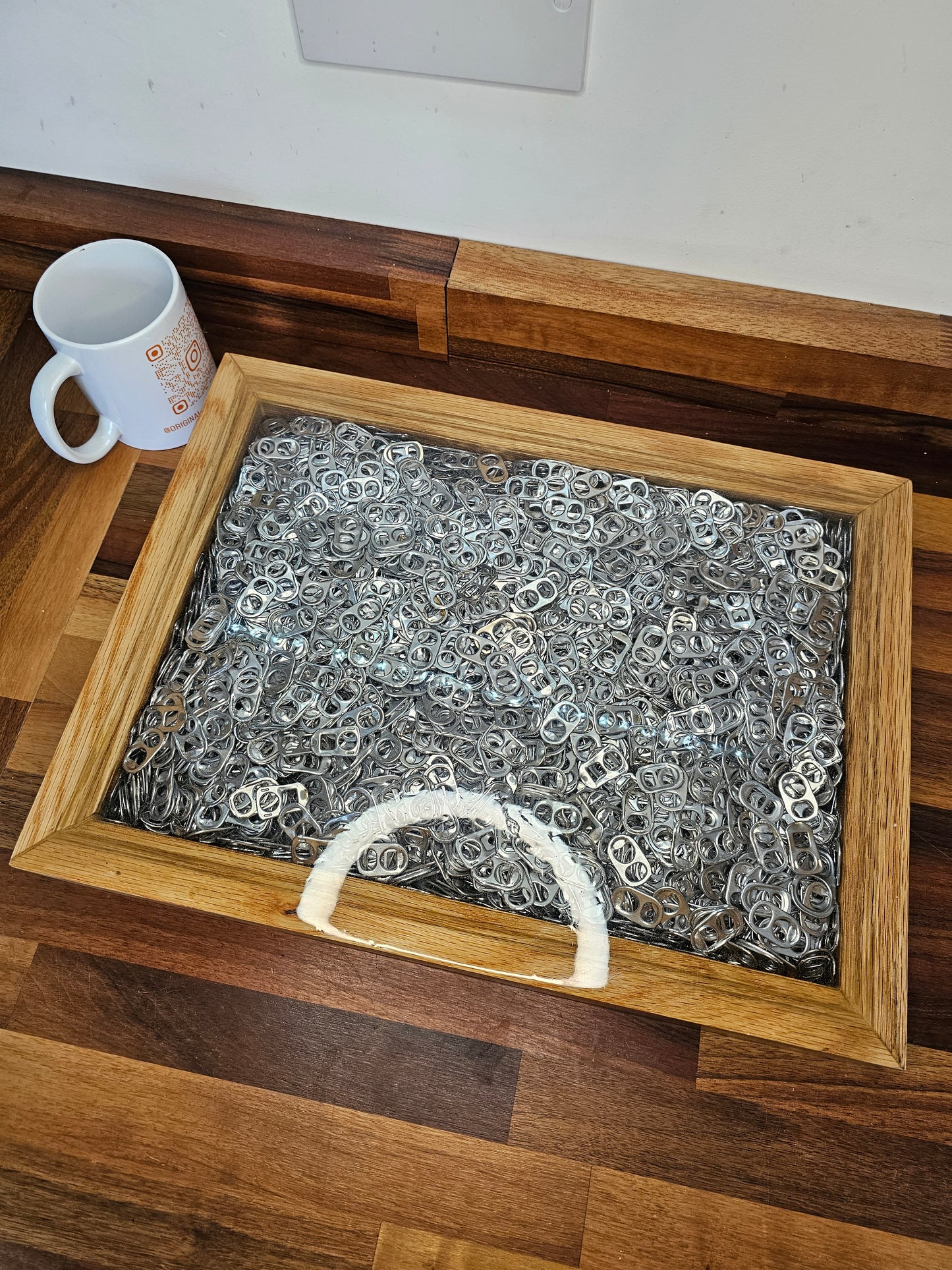Chopping Board – Oak Frame Resin Ring Pull Design 400 × 300 × 62mm