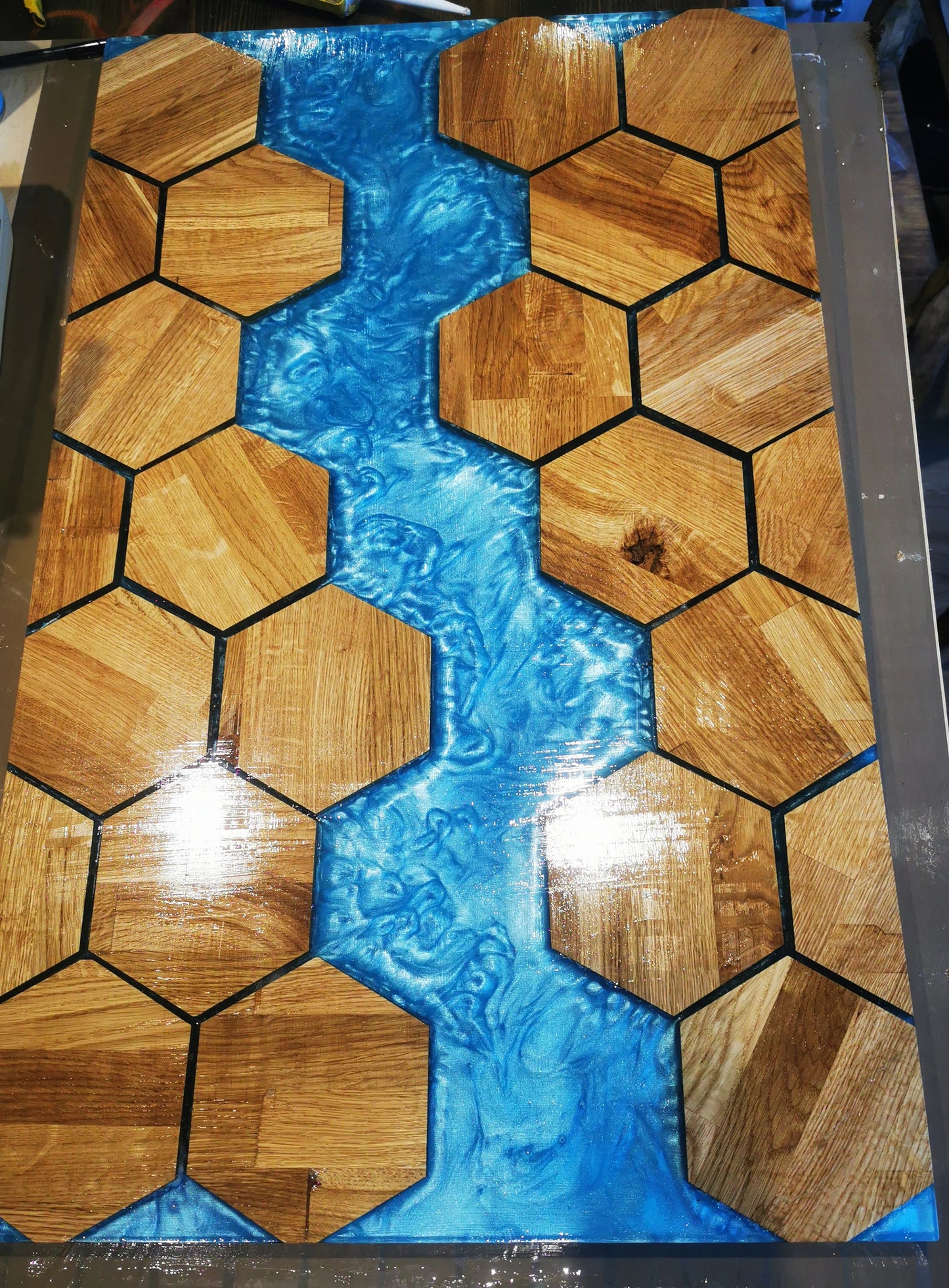 table Hexagon Epoxy River Coffee Table – Modern Wood & Resin Furniture
