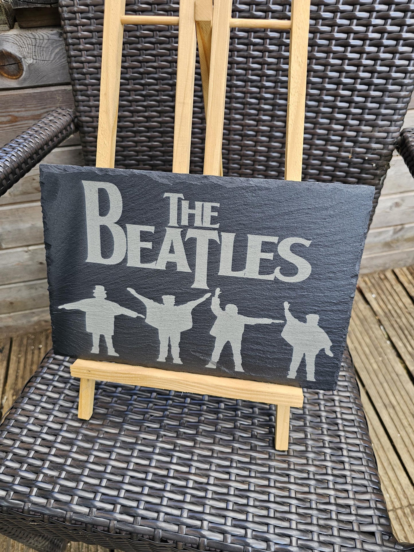 slate The Beatles “Help!” Laser Engraved Plaque – 30cm x 20cm – Iconic