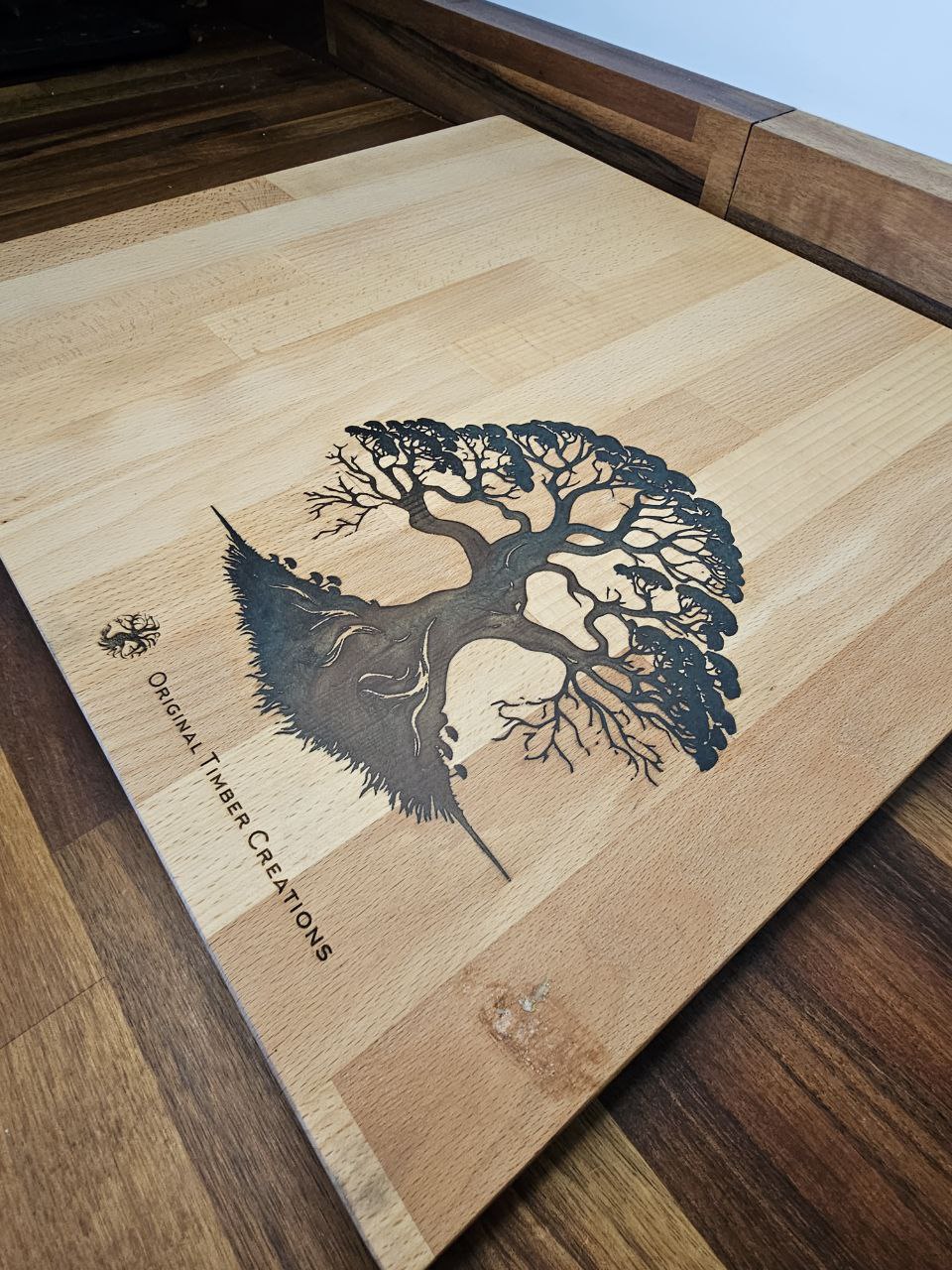 Chopping Board Epoxy Resin Inlay Tree of Life – 450 × 400 × 27mm