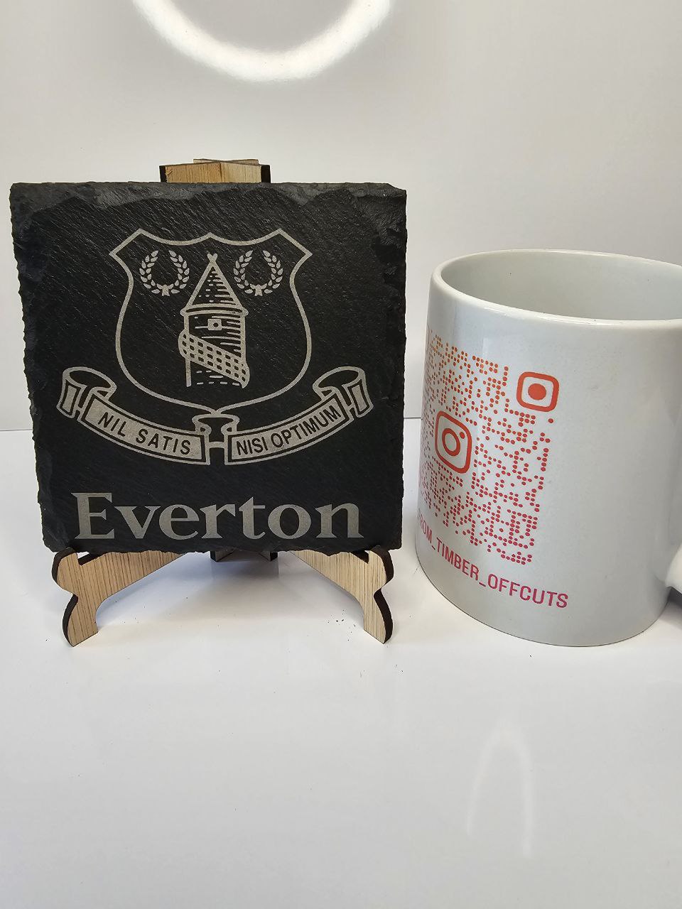 Slate Everton FC Crest Fan Art Engraved Coasters | Handmade
