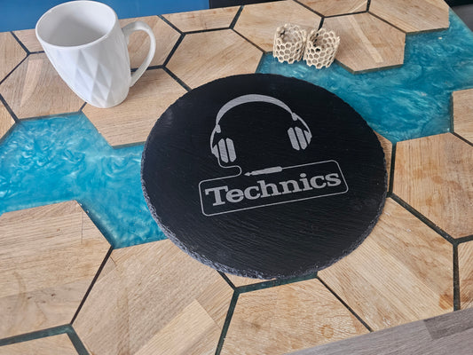 slate sign Technics – 300mm Round Wall Plaque Laser Engraved DJ Gift