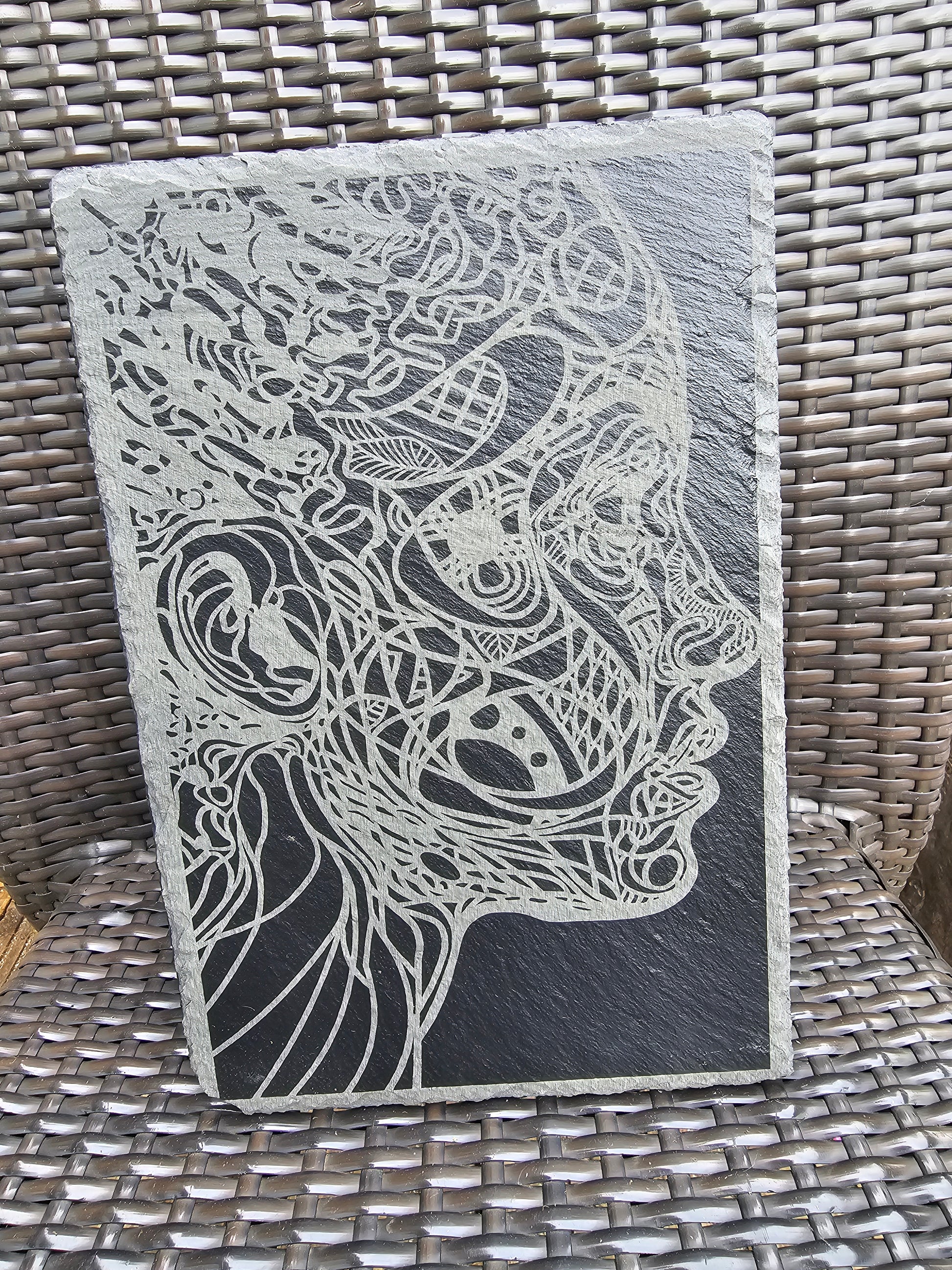 slate Abstract Face Art – Laser Engraved Line Drawing Wall Plaque