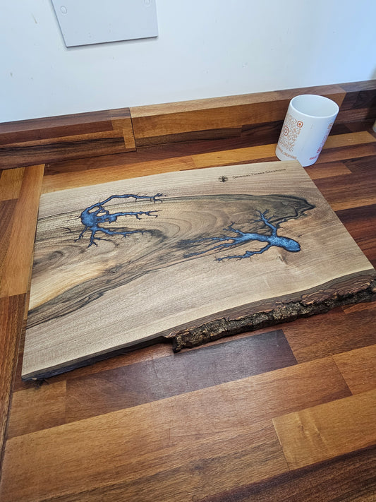 Chopping Board – Live Edge with Blue Resin Inlay (430mm x 280mm)