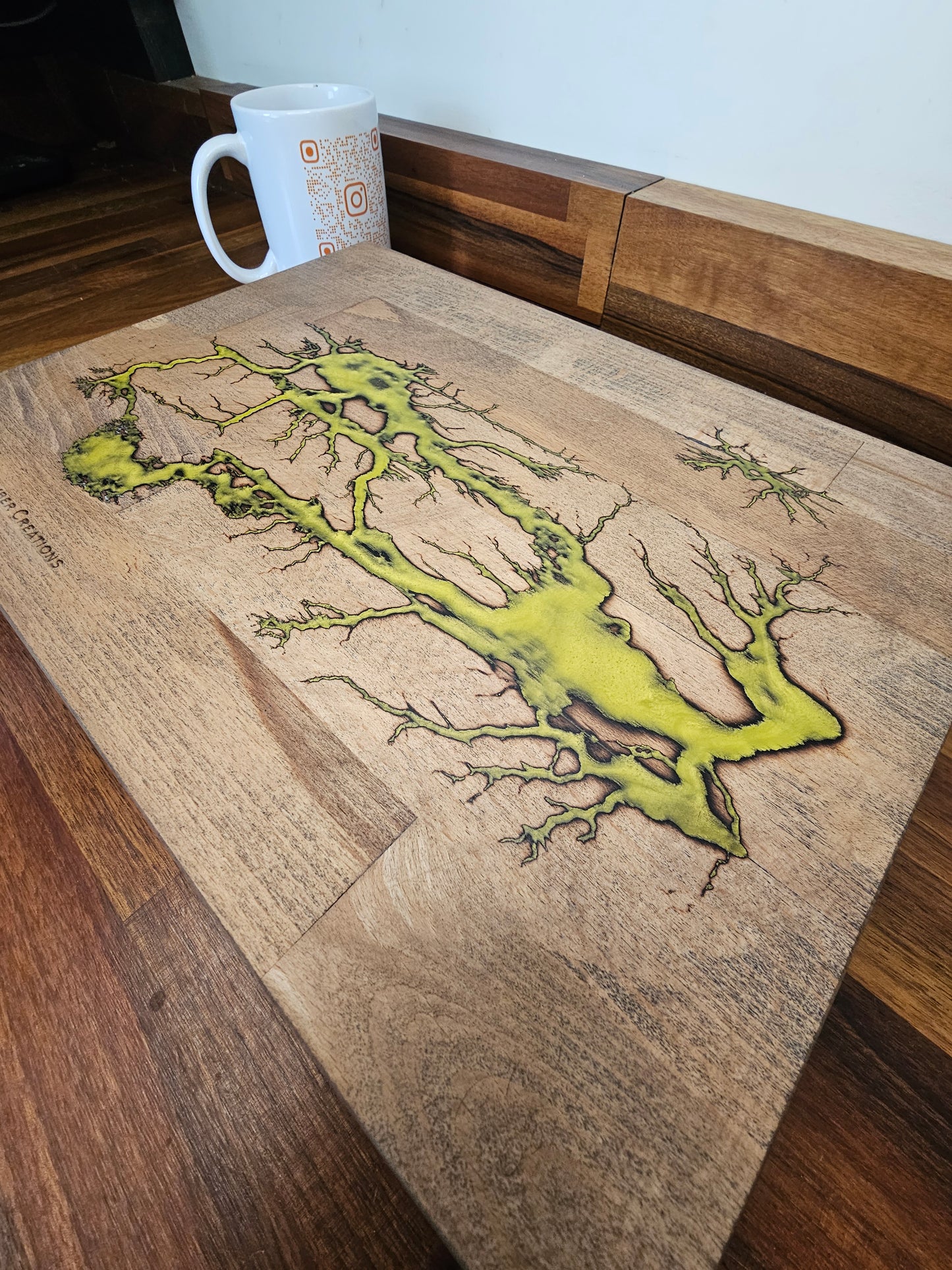 Chopping Board – Yellow Green Resin Fractal Burn 350 × 260 × 38mm