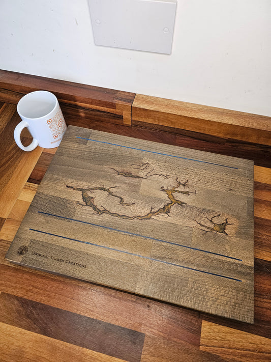 Chopping Board – Resin Groove & Fractal Burn 400 × 295 × 38mm