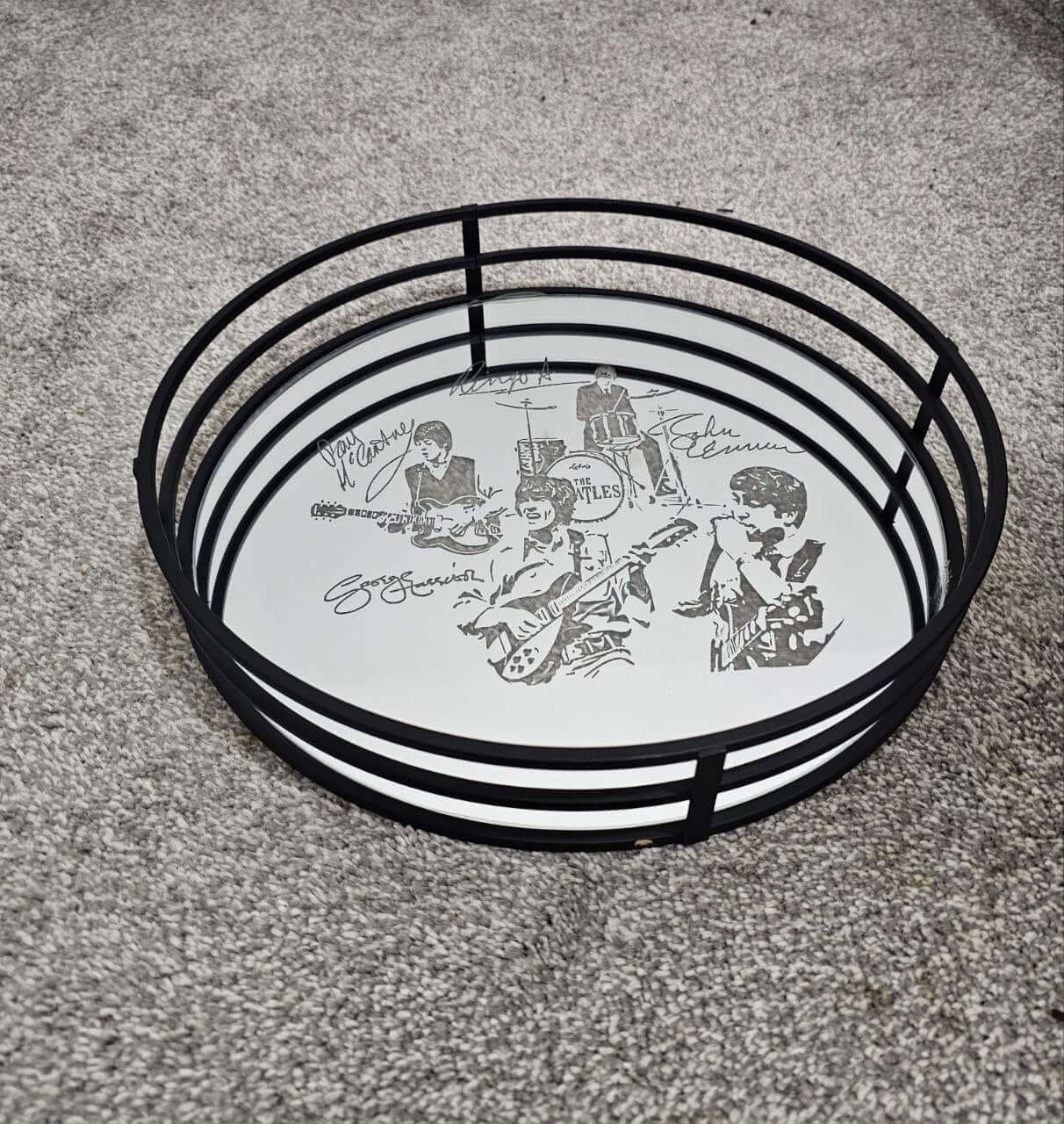 Mirror vanity tray 30cm round featuring The Beatles engraved signatures and illustration.
