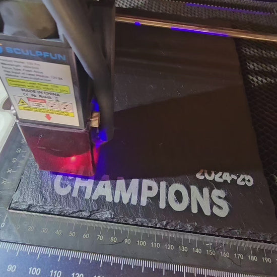 Liverpool FC League Champions Slate Plaque – 30x20cm Laser Engraved Football Trophy Display | Gift for Reds Fans | Made in the UK
